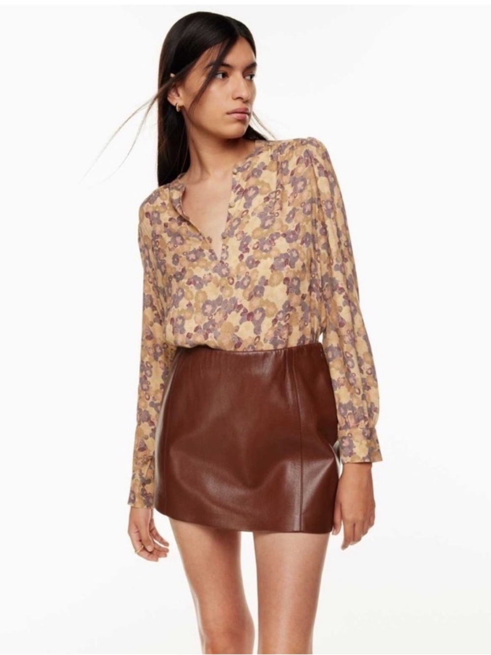 Wilfred Floral Split-Neck Blouse in Beige and Mauve